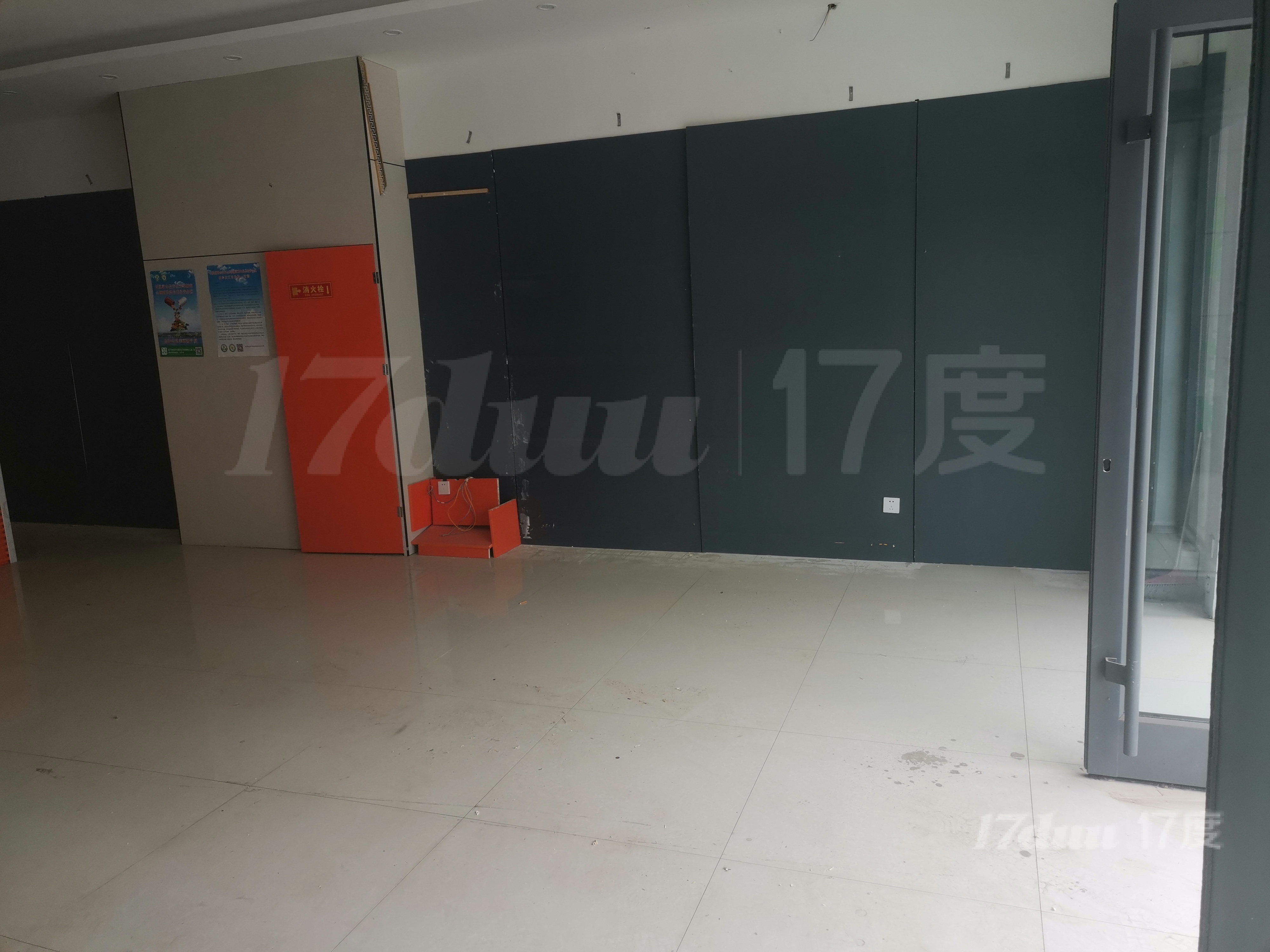 新华东街东城人家对面众一家园营业房出租