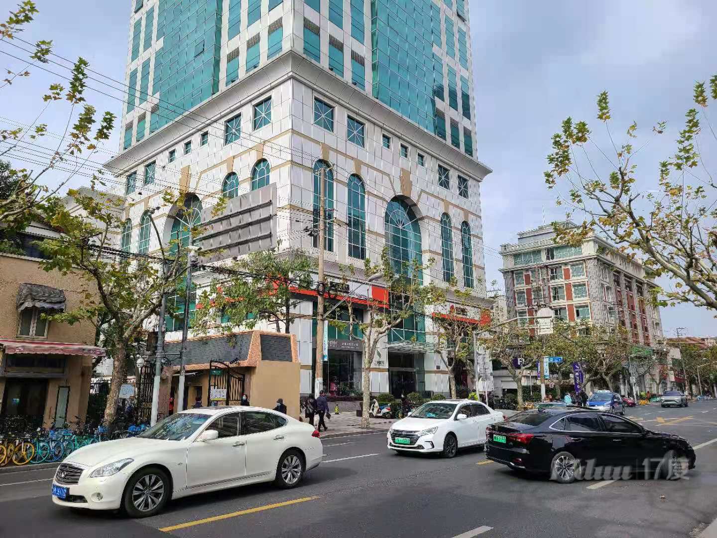 万泰国际大厦精装办公室