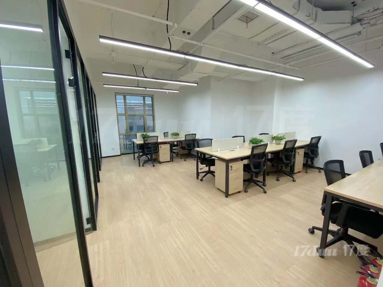 长寿路恒达精装修带家具 落地窗写字楼出租近沙田智慧广场