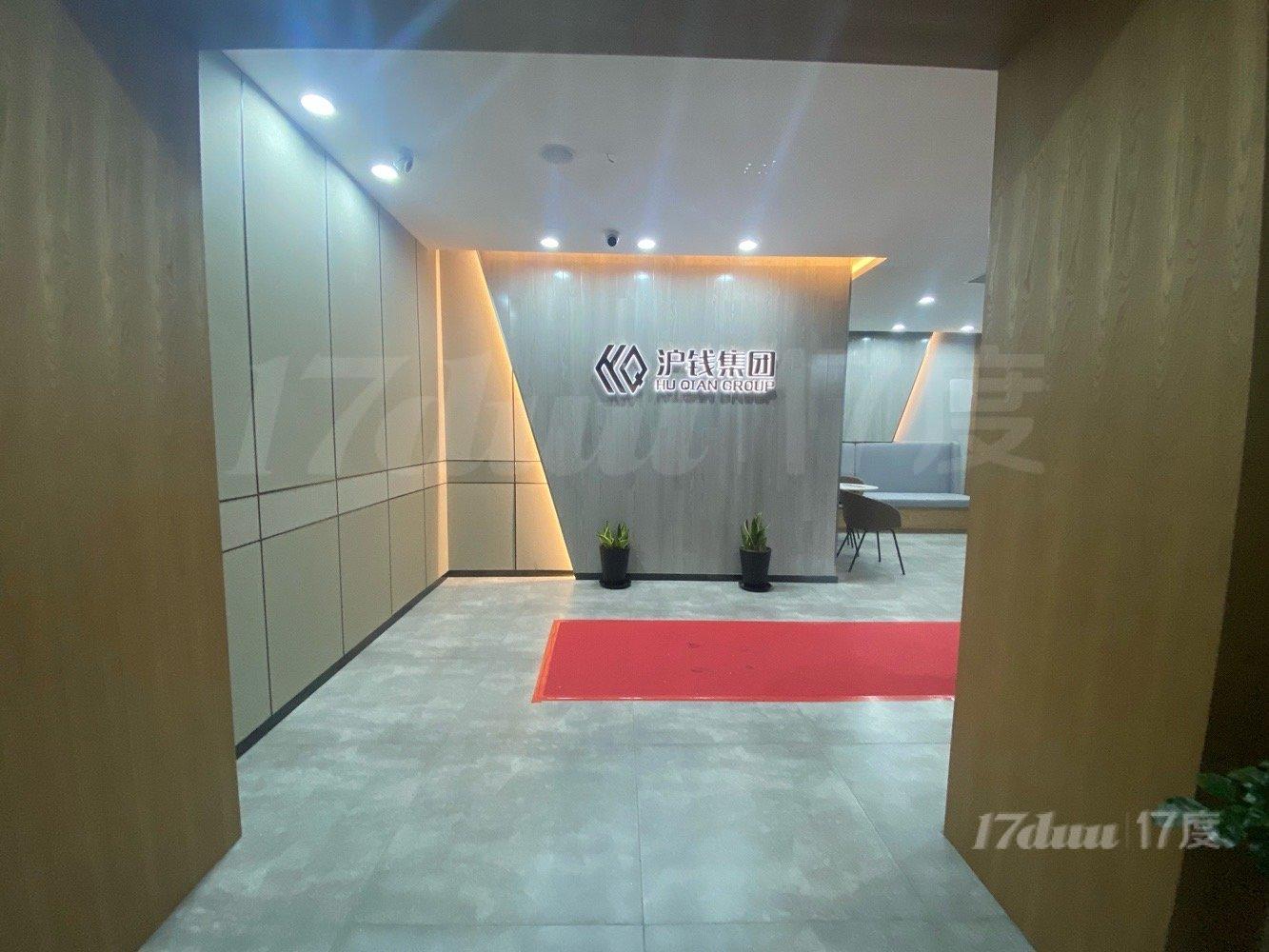 马陆新出1200平精装带家具适合电子科技网络接待