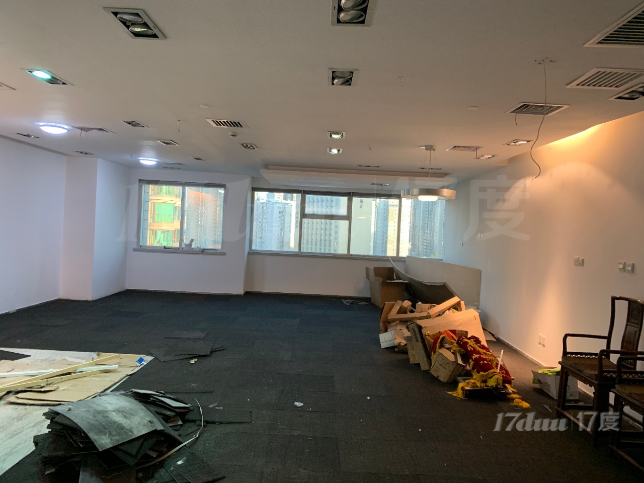 9号线打浦桥，户型方正对电梯！朝南采光好，可配家具