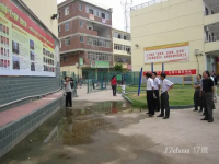 水西和乐新村 房带地皮带装修 总共4层半
