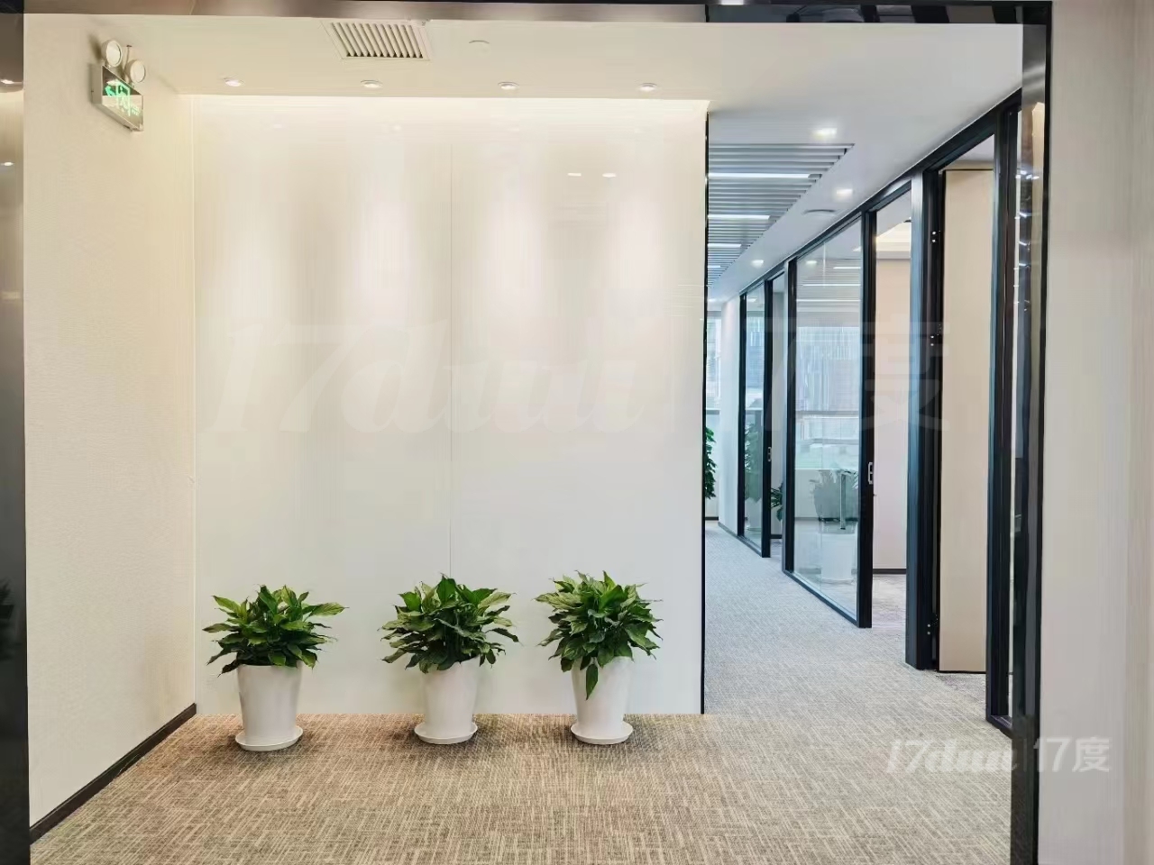 七宝地铁站 园区办公 精装带家具