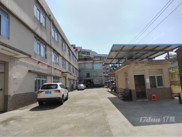 莲湖原房东厂房楼上实际面积出租，1300平方，有办公室装修，