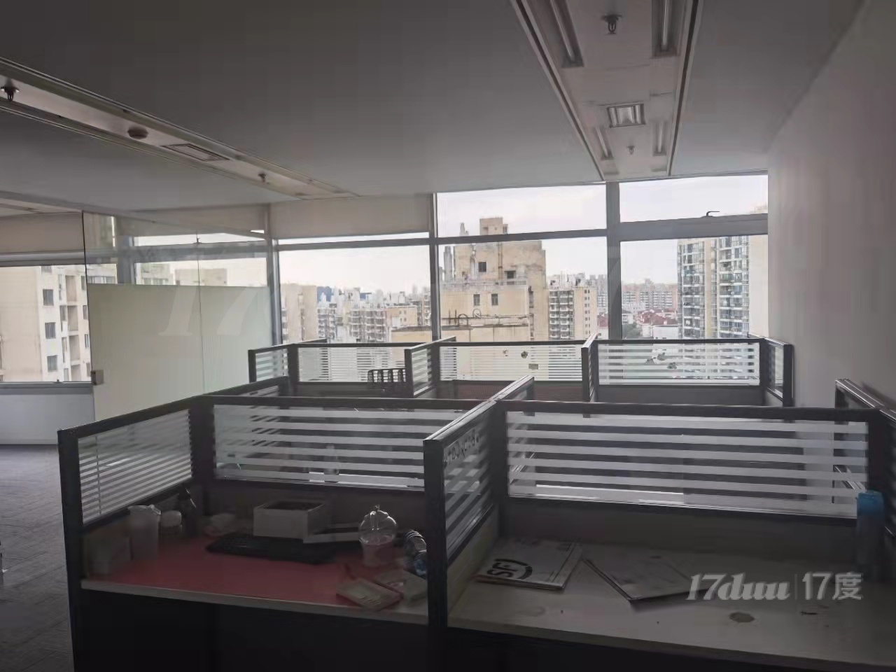 业主急租/超长免租2个月/13号地铁口/户型方正