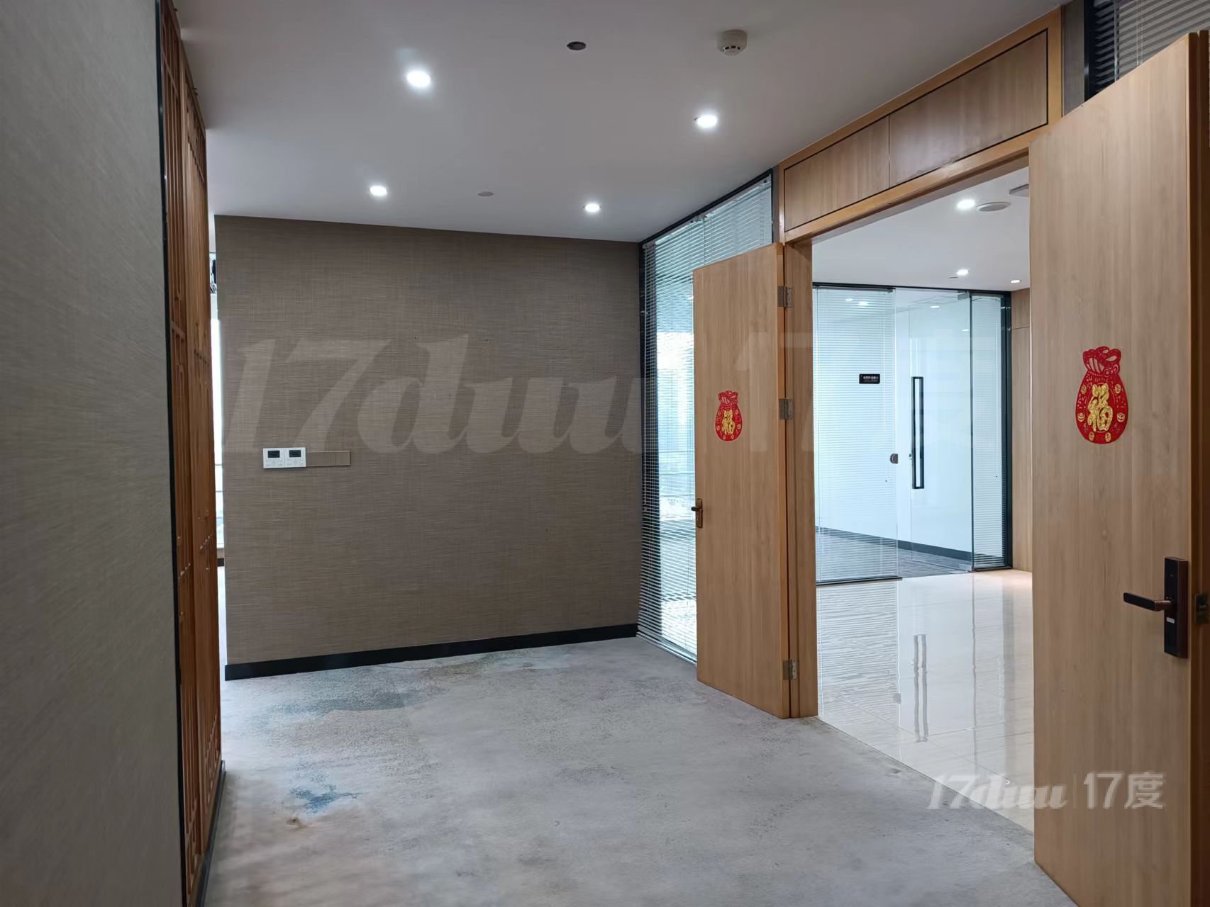 华南城总部大厦对面 纯甲级写字楼 物业直租 
