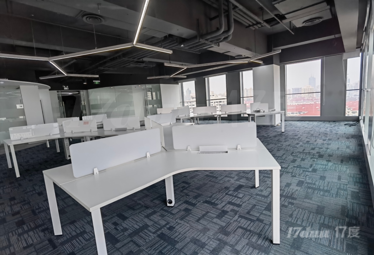 1 5双地铁 莘庄龙之梦 精装带家具