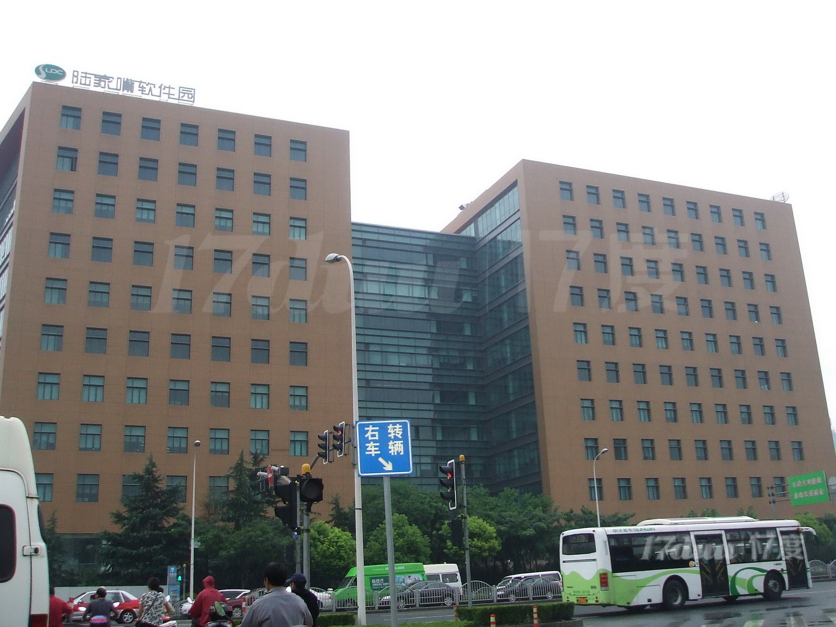 陆家嘴软件园国企房子业主直租条件好谈