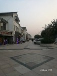 荷胡星城西门一至三层300平320万