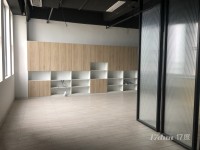 甲方直招 136.08平精装办公场地 政府扶持 停车免费