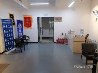 出租165平米独立办公室大厅两间经理室方正通透交通方便