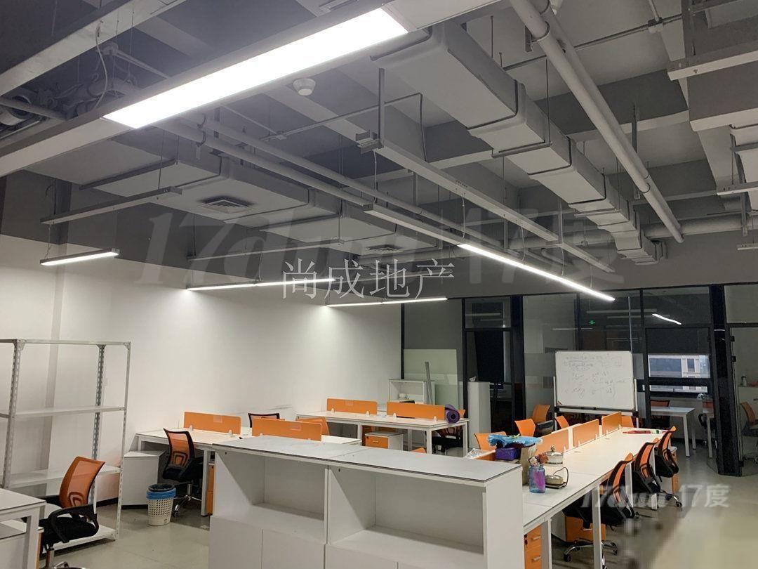 科海大楼 互联网园区 精装252平带家具 享房租补贴政策