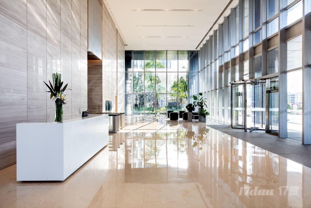 维璟中心，大虹桥国际，申嘉湖湖景，整层可分割现房出租