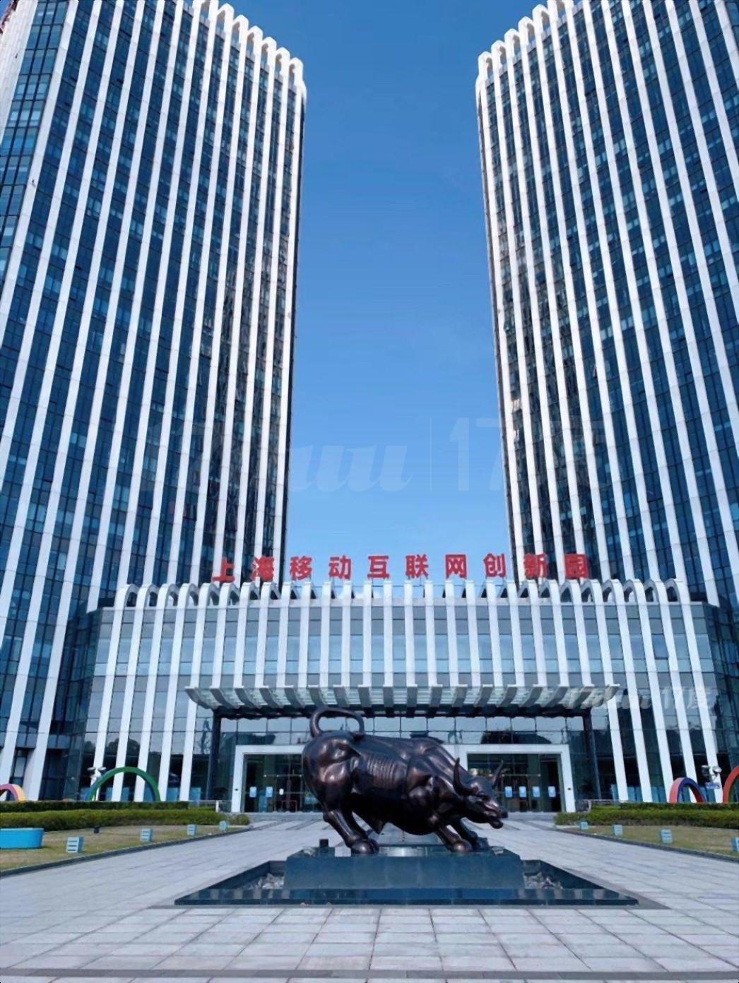 长江南路站 真实图片76平精装带隔断6500元 可直播