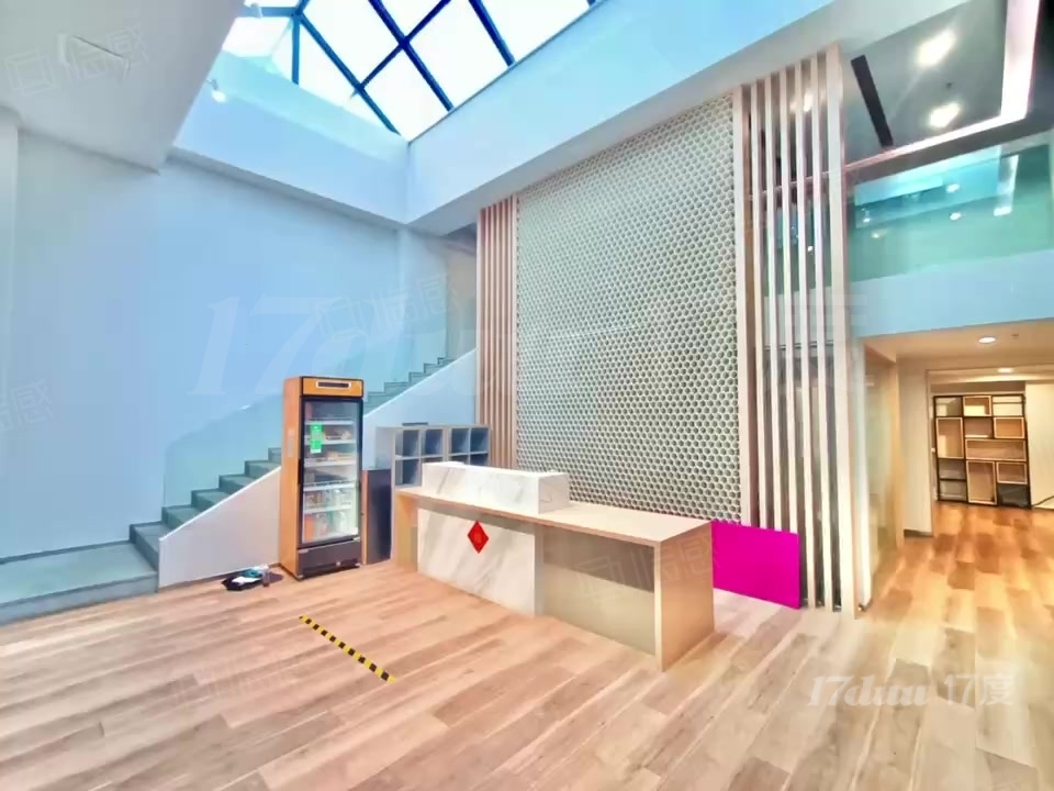 喜欢就来 特价 产业园复式 园区环境惬意 配套齐全 欢迎咨询