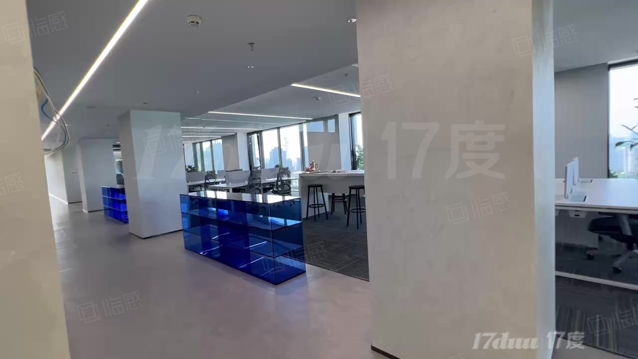 震撼上市！重磅房源！国家会议中心300平精装办公室出租