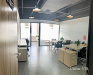 前海香缤大厦，可注册公司，费用全包无杂费，送家私