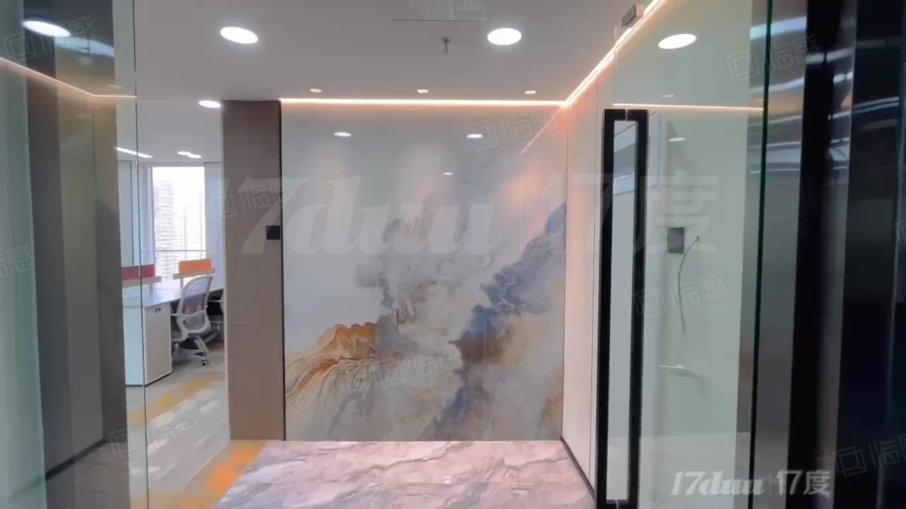 CBD万达广场丨精装修带家具丨丨东北朝向户型方正丨