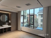 上海路苏州路口380m2二楼商铺直租 中介勿扰 