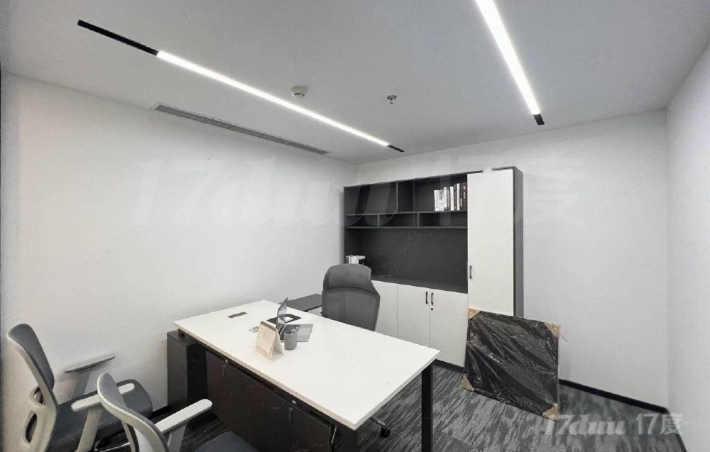 中关村 苏州街 西门 未来科技大厦300精装带工位