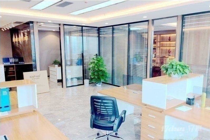 东三环燕莎商圈京城大厦、琨莎中心、燕莎中心精装修带家具出租