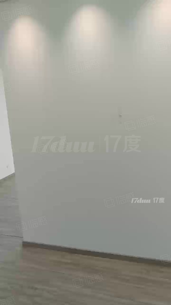 北三环中关村天创科技大厦外圈151平 紧邻电梯口3.8块全含