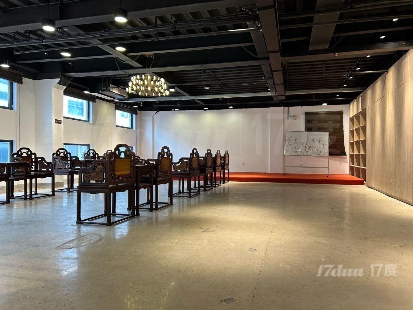 上海写字楼 经典古装 地铁口改造园区 适合展厅