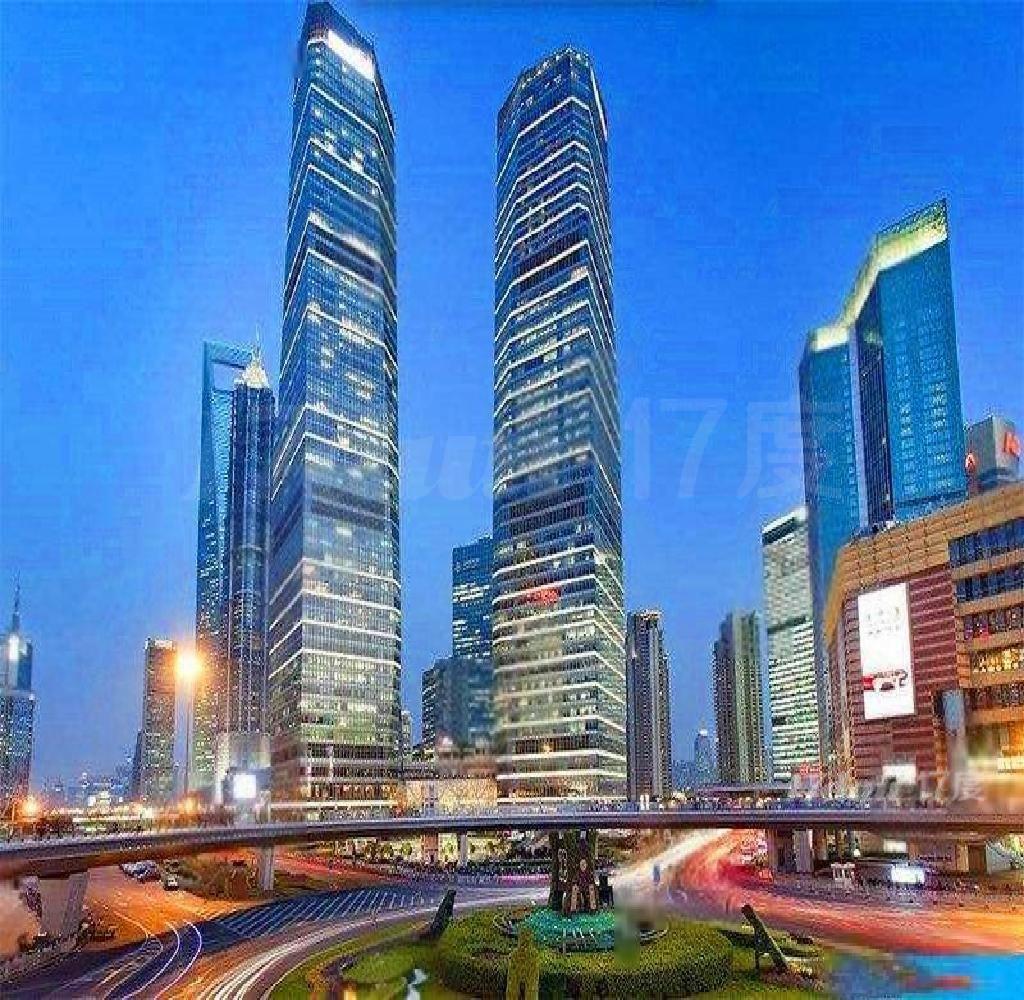 陆家嘴 国金中心 1至30人精装拎包办公  落地窗看东方明珠