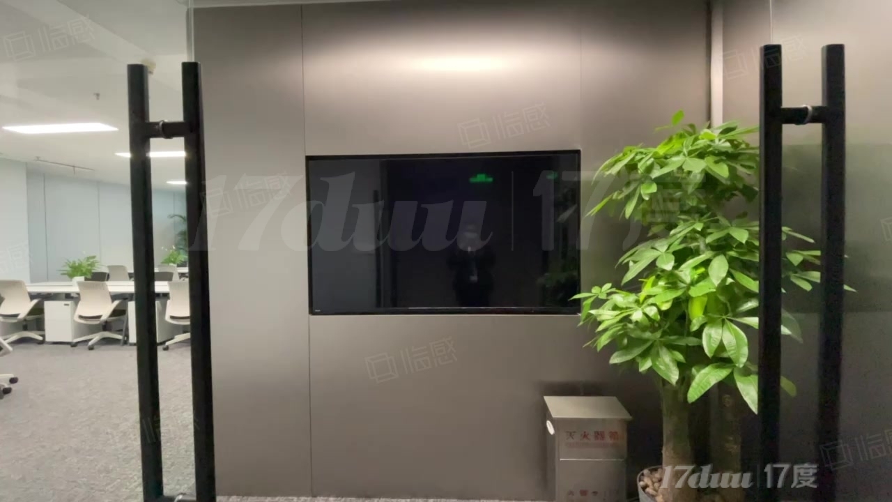 特价西二旗地铁口丨中关村软件园丨精装带家具双面采光丨配套齐全
