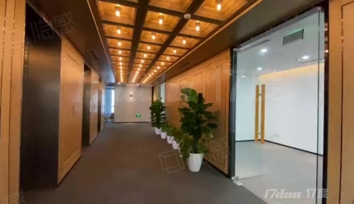 五道口丨东升大厦丨户型方正丨精装全套家具丨随时看房！