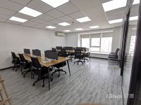  3号隆德路，绿地同创精装75，全景落地窗，现房