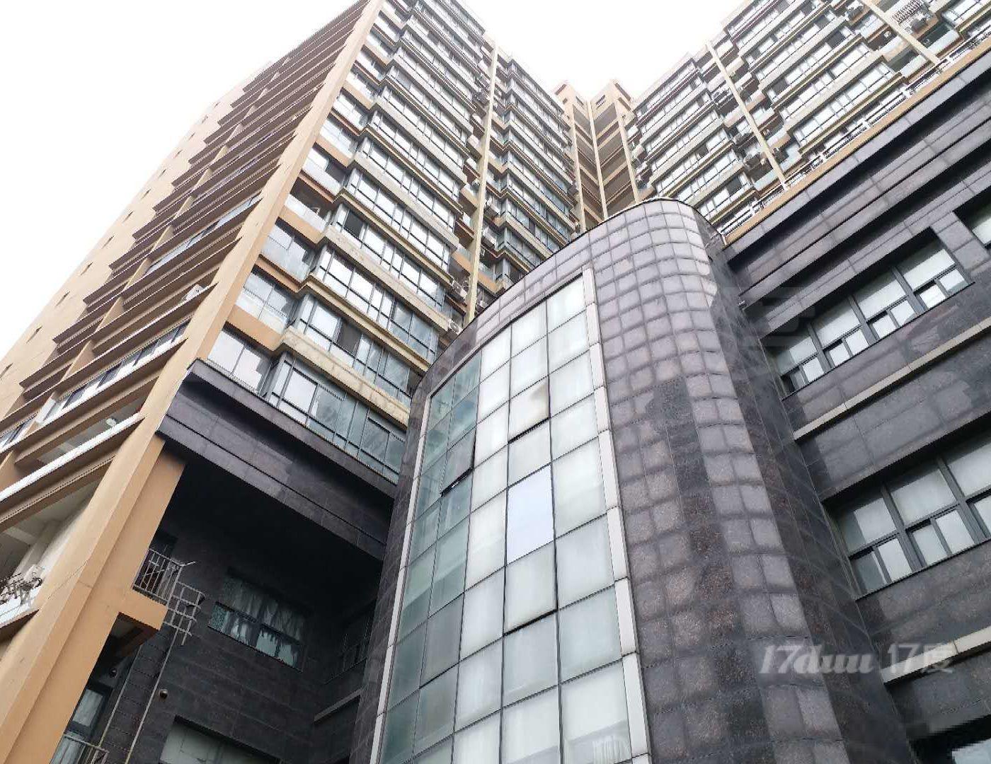 V6时代新源商务楼 办公装修 车位足 特价出售