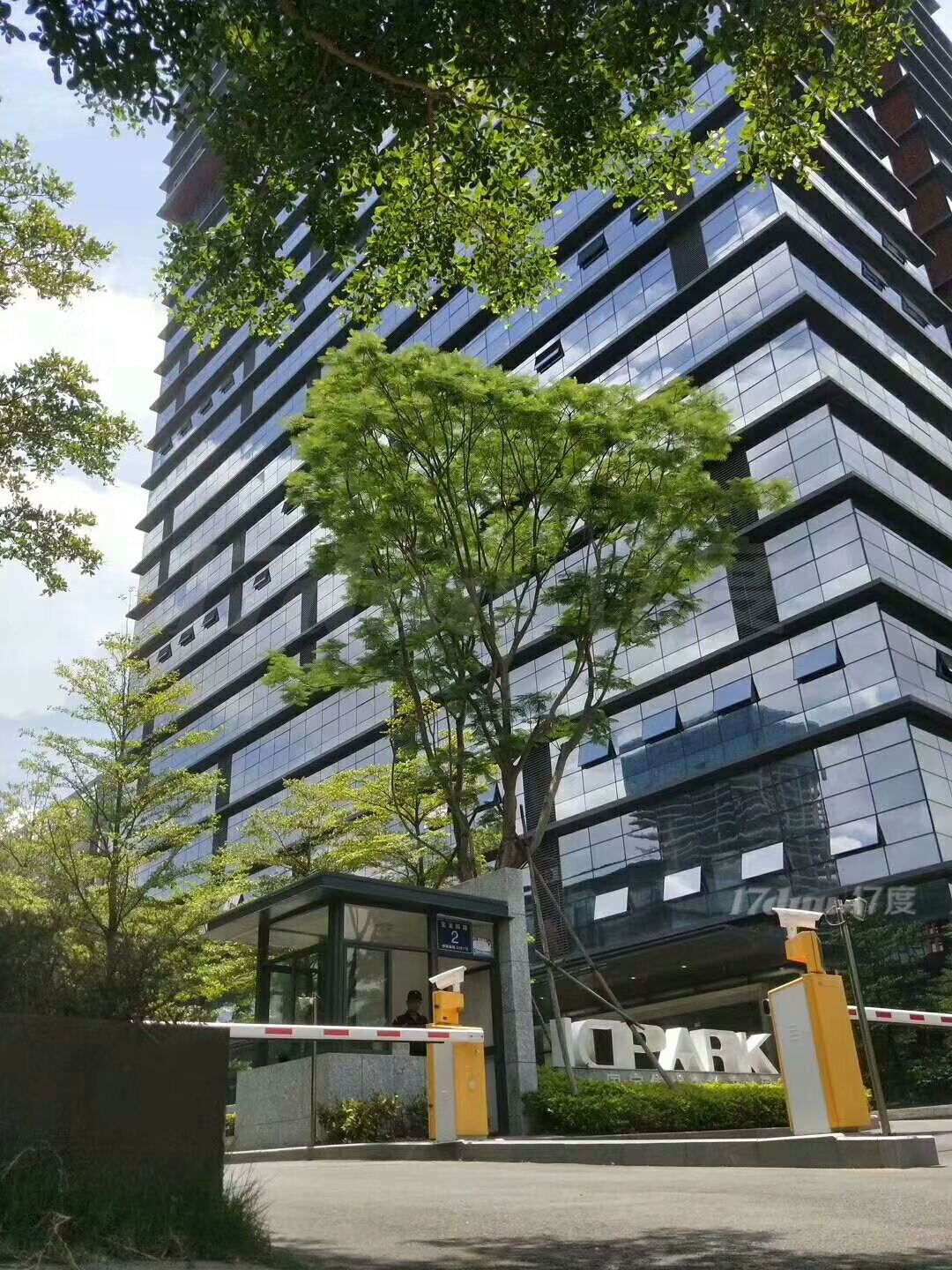 680元全包,龙岗宝龙【精装、可注册】办公室出租
