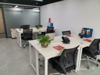 房东直租，甲级写字楼，袁家岭100平大小可选，全新精装家具