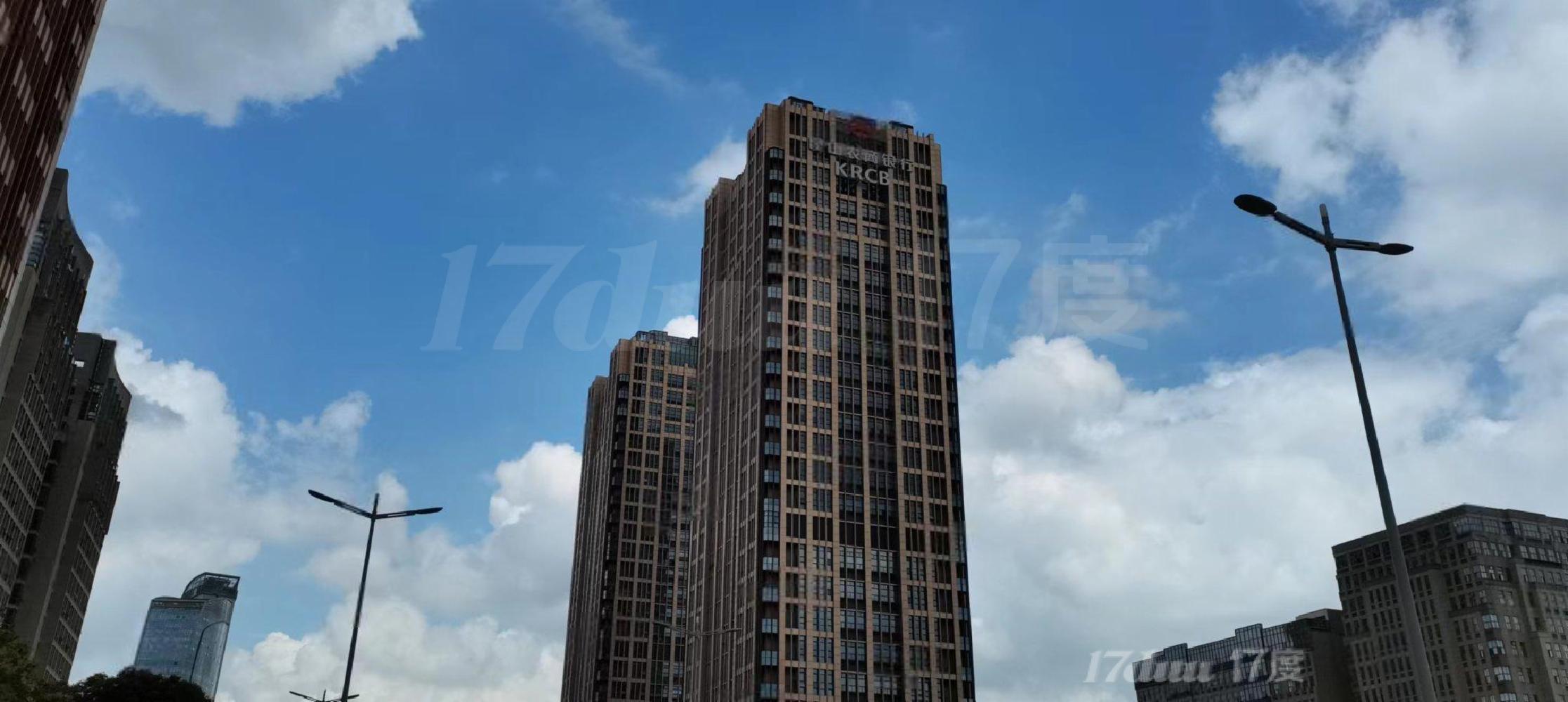 花桥CBD核心位地铁精装大前台2间经理室会议室58席