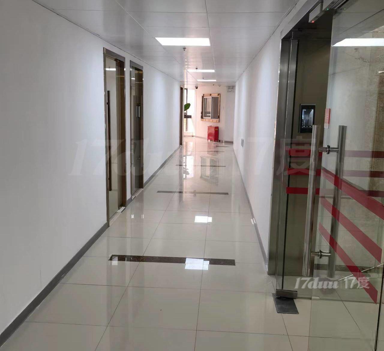 曹杨路地铁口联合大厦，精装带家具，价格优惠一价全包，等您来