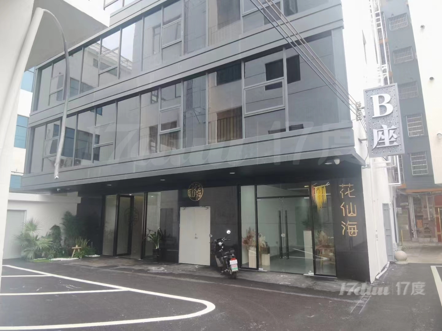 地铁口 时尚商务大厦 一梯两户 独立卫生间 物业直租