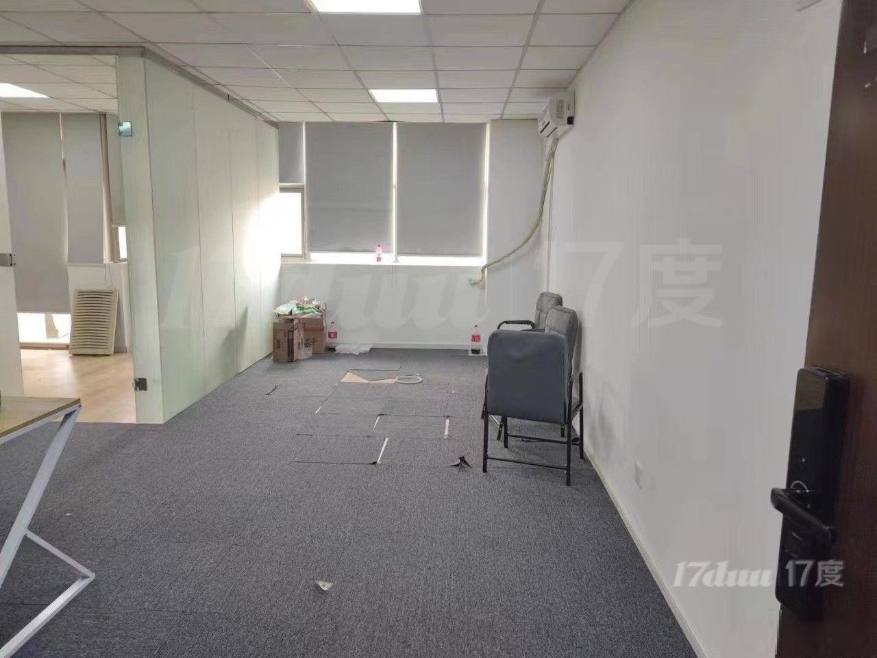 绿洲广场 精装修实地拍摄 曹杨路路站 行业不限 近汇融大厦