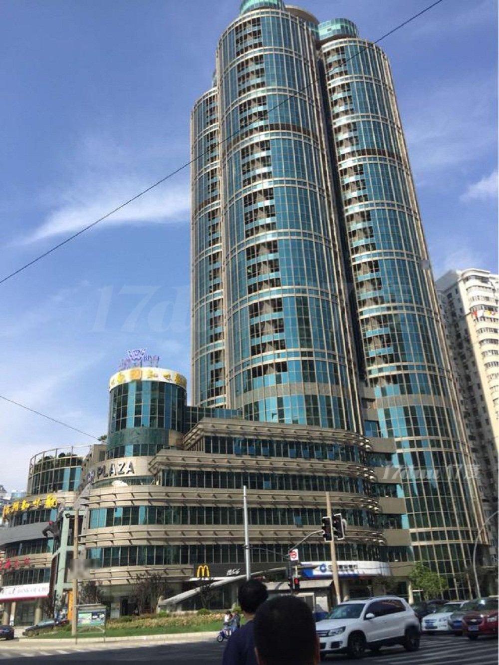 武宁路地铁口 智慧广场 精装修 落地玻璃窗采光好 高档物业
