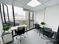 雨花区地铁口独立办公卡位出租，配套齐全，带电脑可办公，可注册