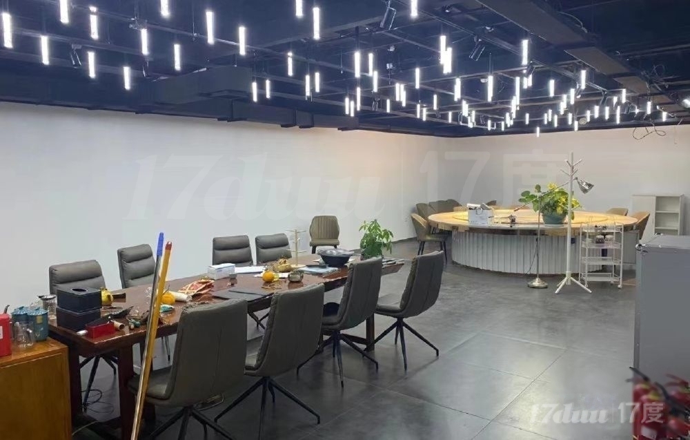 特价房！枫蓝国际京师科技大厦旁海淀文教产业园区精装小独栋93