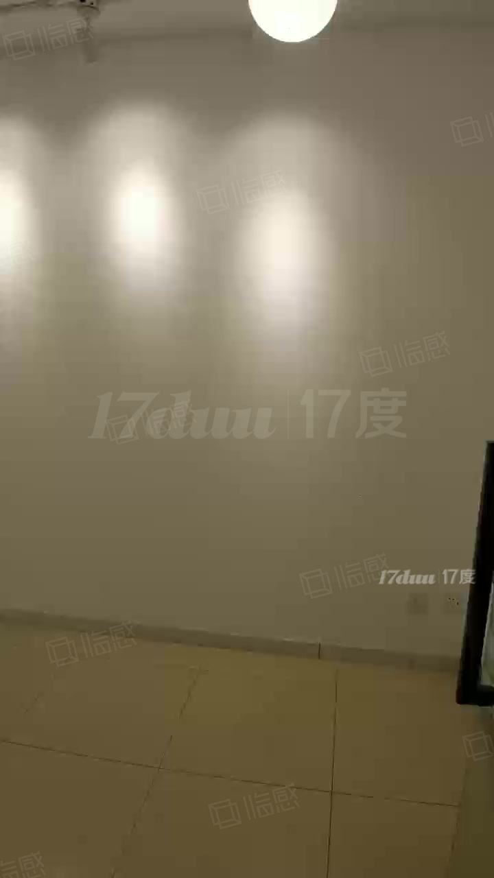 西三环 特价房 车道沟地铁口 牛顿办公区 豪华装修
