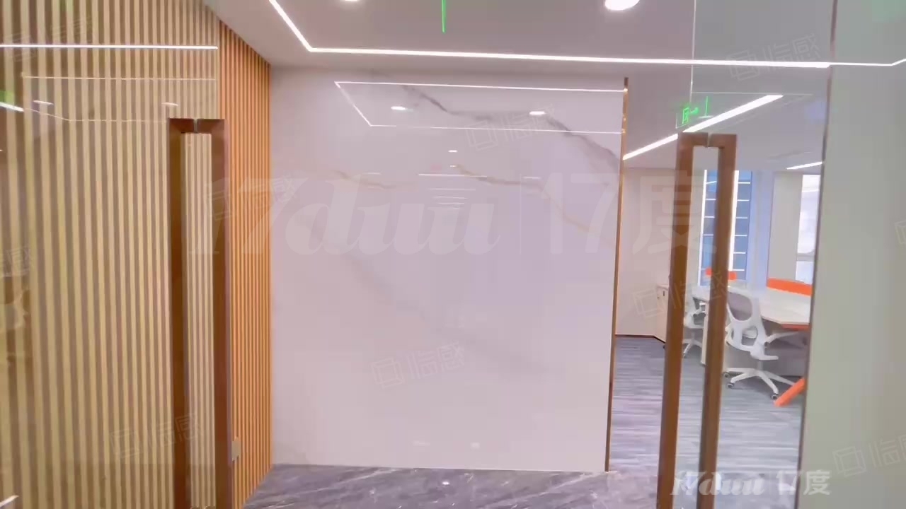 车道沟 业主急租 牛顿办公区158平 全新装修 定制家具