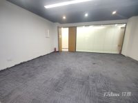 万塘汇最新房源，2+1户型108方带公共办公设备，会议室