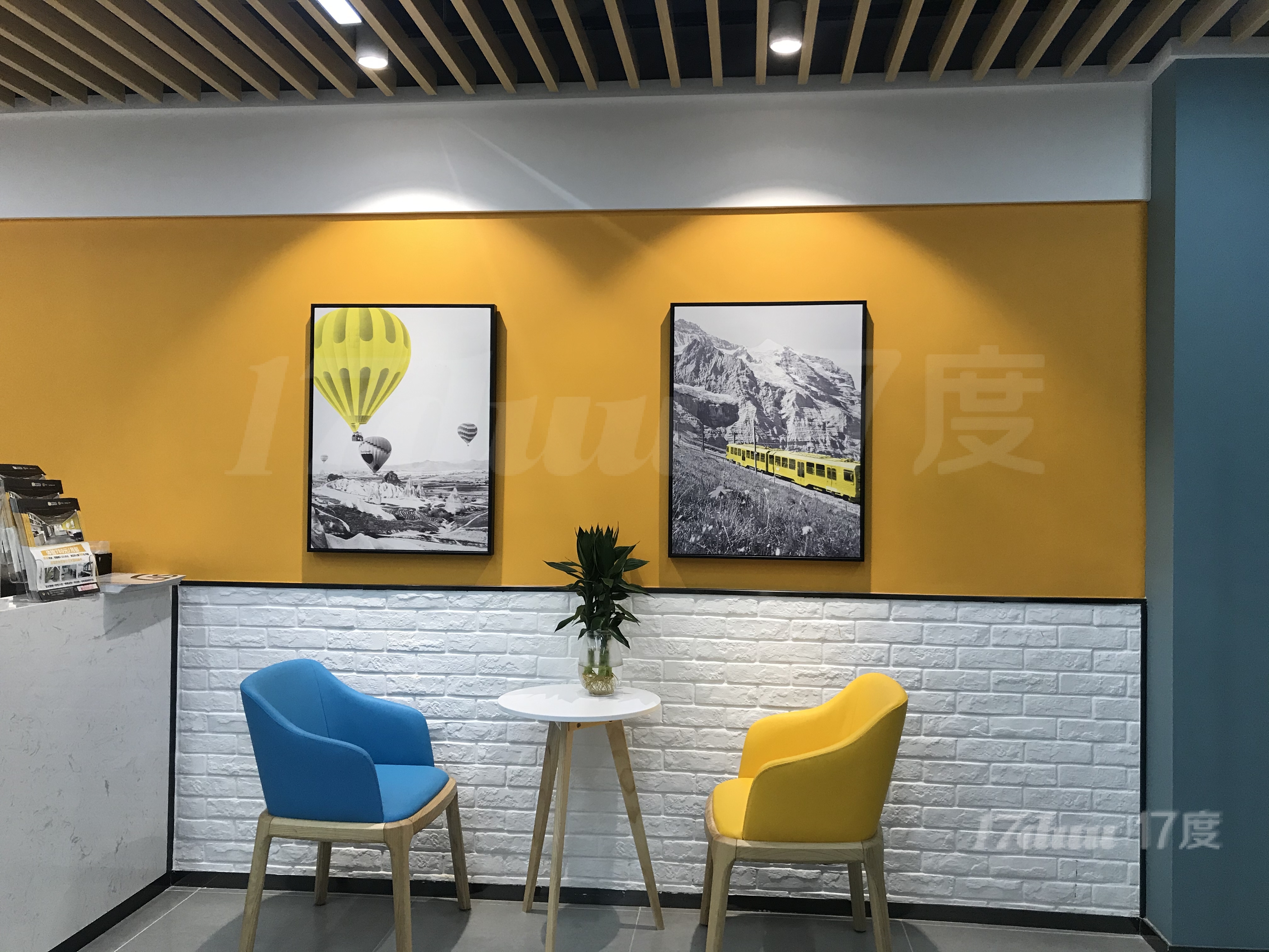 全包式办公室配文员接待，工商财税一条龙，省心省力