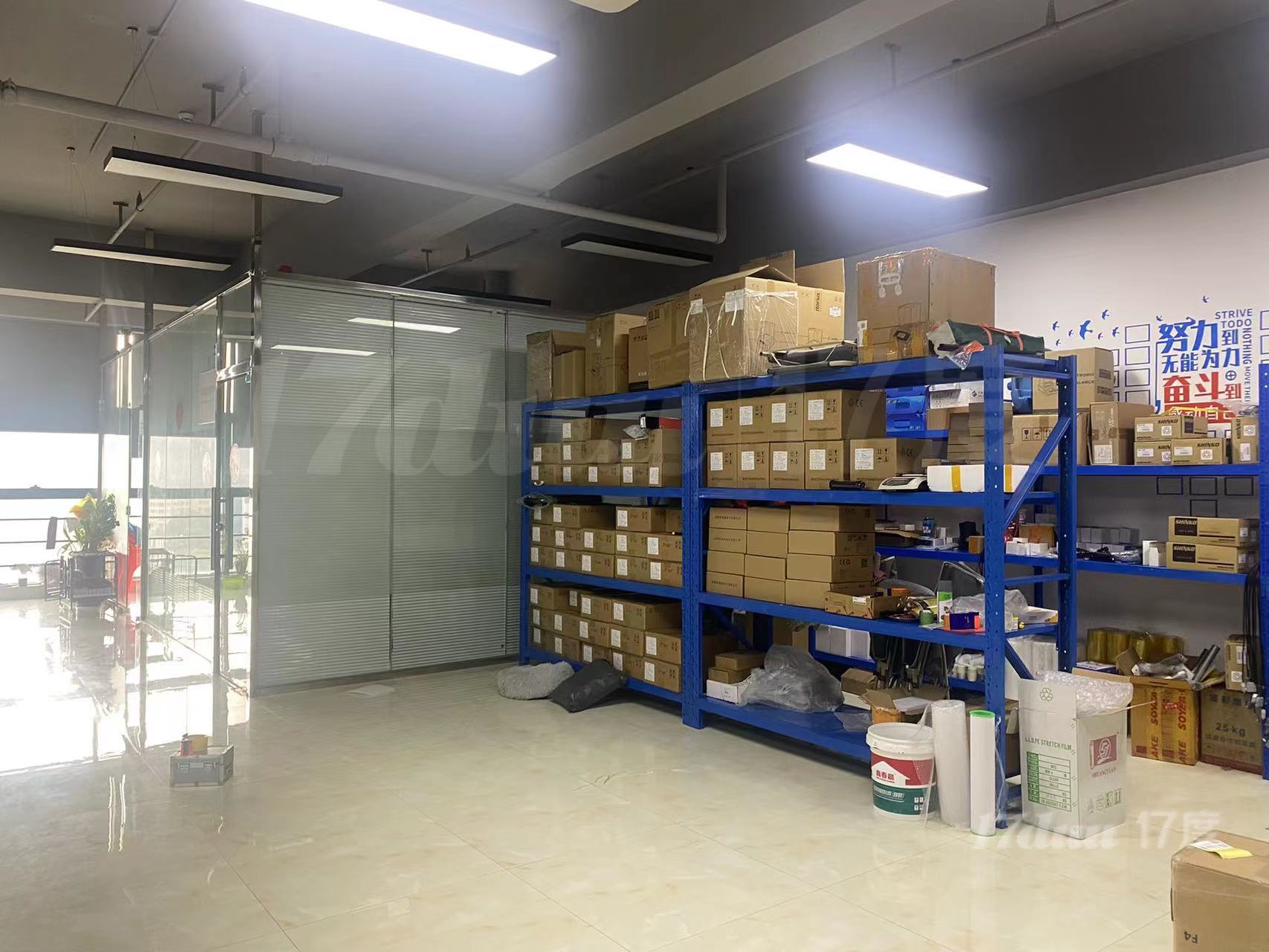 175平精装办公室出租