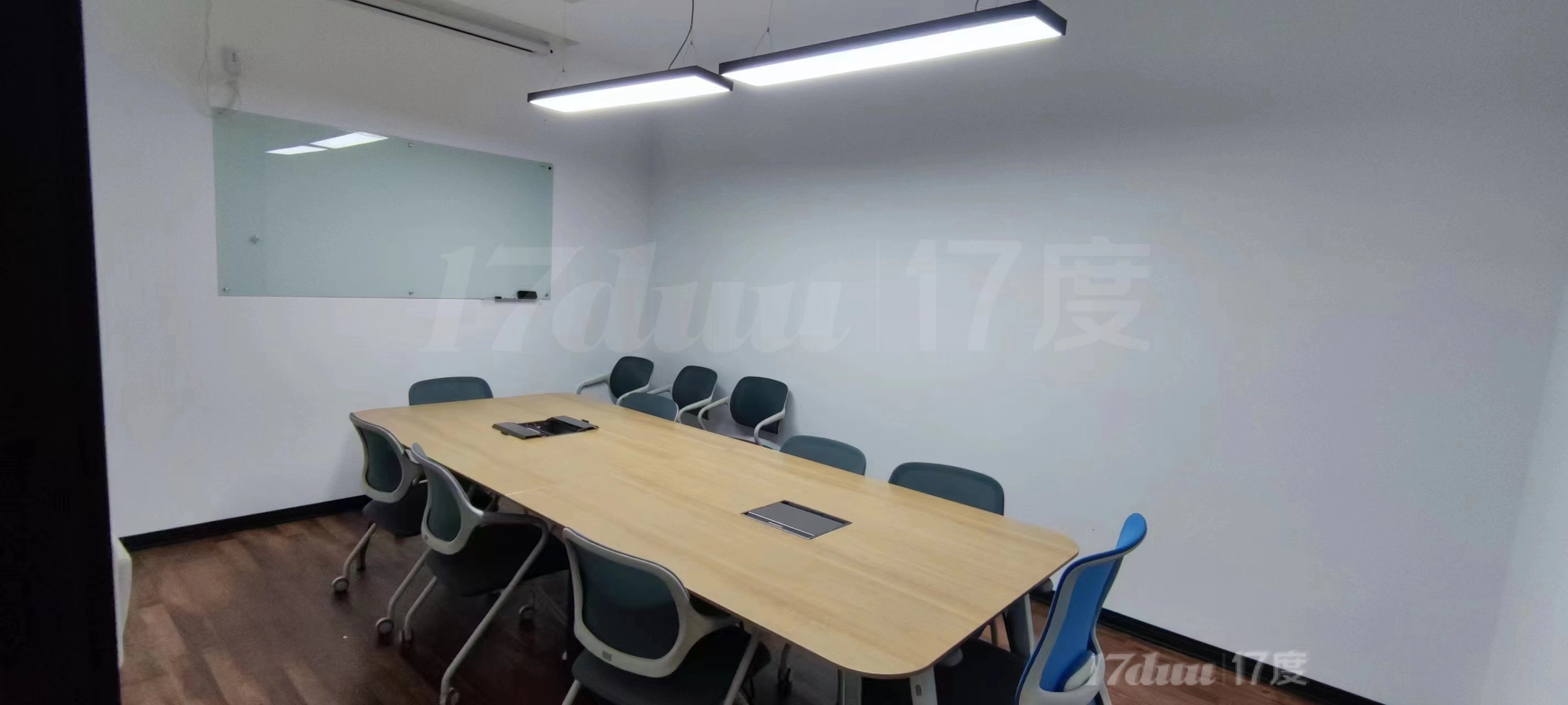 莘庄地铁站 新盘 新闵万科中心 品质大楼 八个月免租期