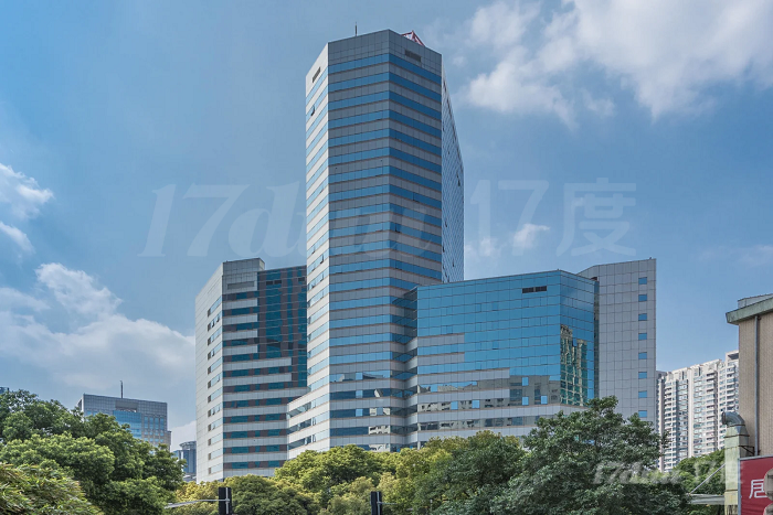 长宁仙霞路（东方国际大厦）精装带家具，单价低至3元。
