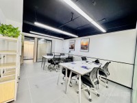 近圭塘、高铁站、喜盈门商圈的共享办公，这套适合分公司选址