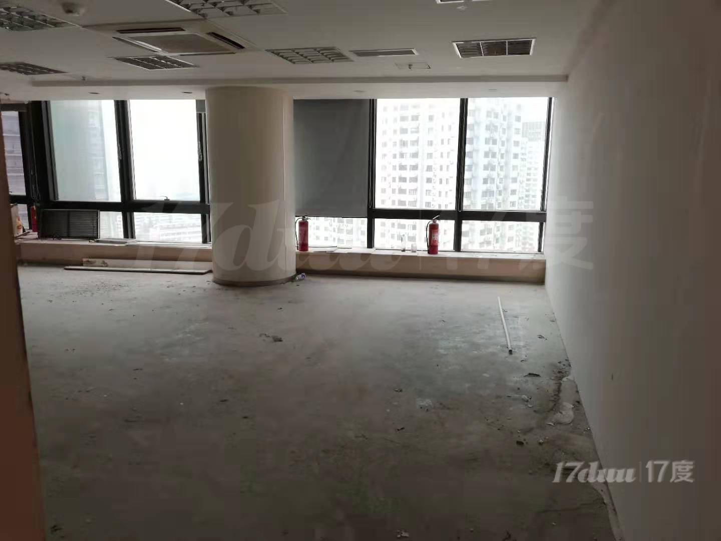 高和大厦，近环球世纪，静安高和，繁华商圈，正对电梯口，真实！